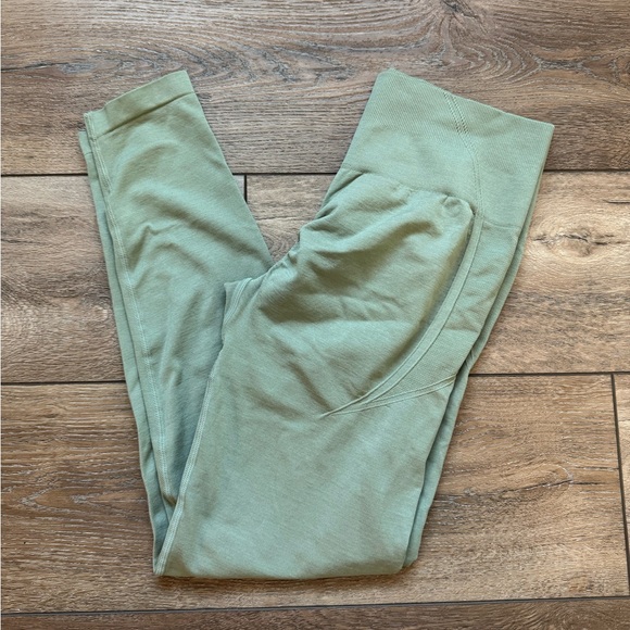 Amazon Pants - High Waisted Scrunch Leggings